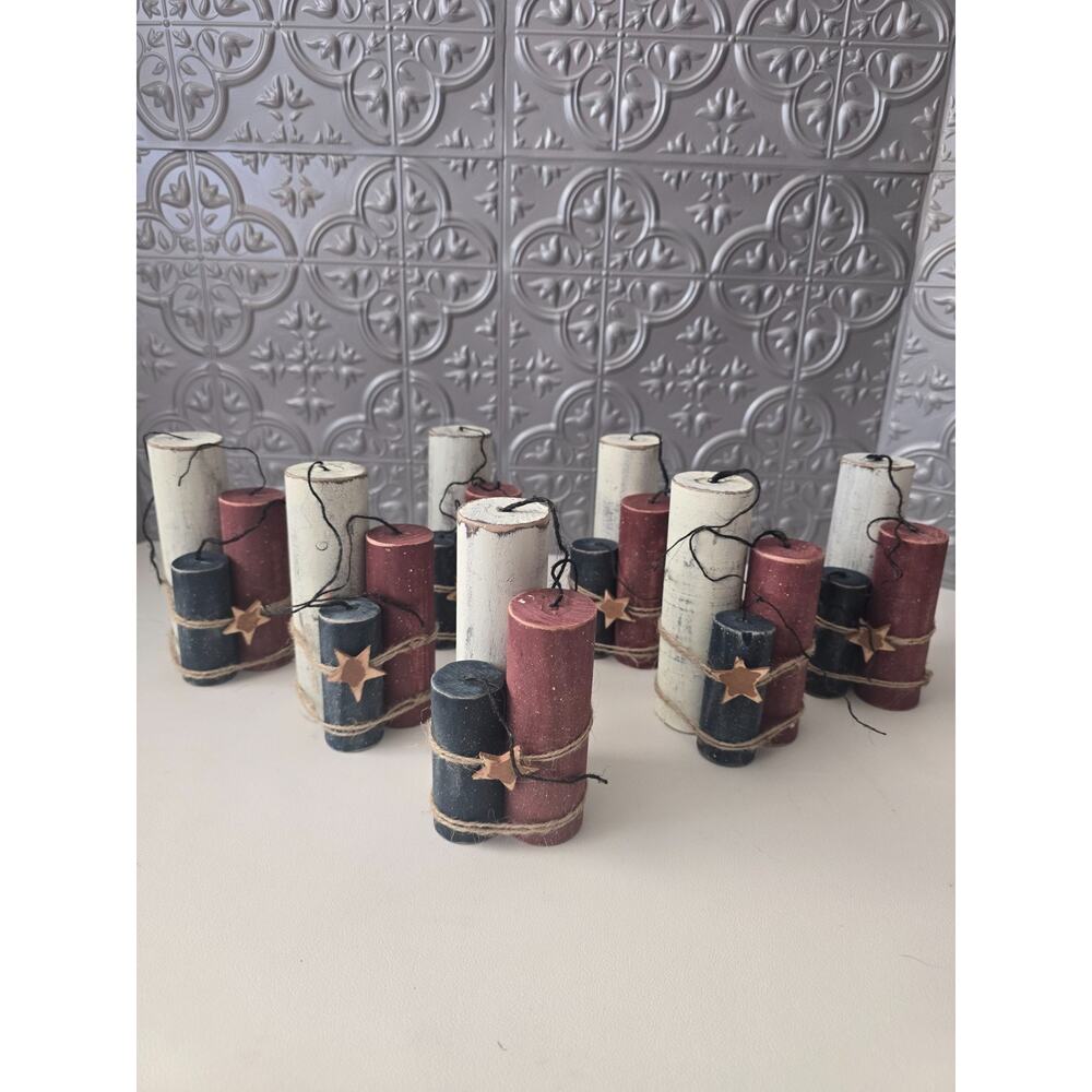 7 3pc Bundles of Wood Red White Blue Firecrackers w/Stars